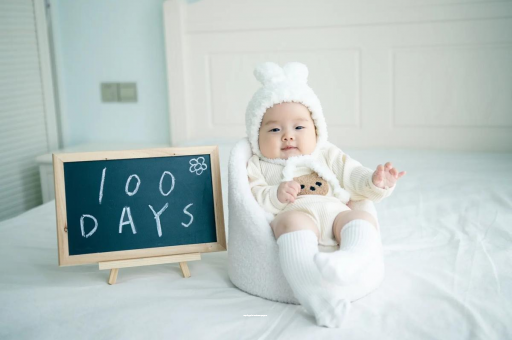 池州宝宝多大开始攒肚子